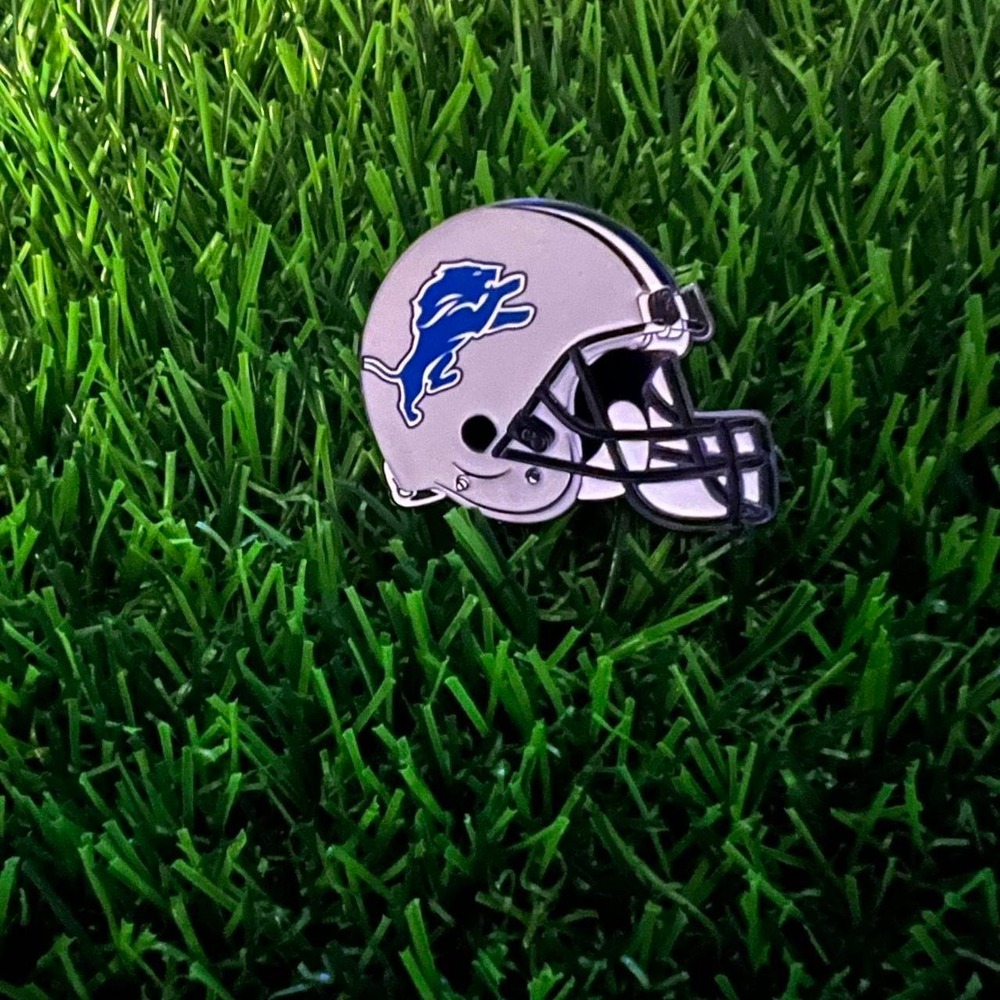 Detroit Lions helmet pin
